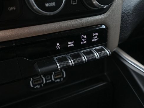 Used 2022 RAM 1500 Laramie image 35