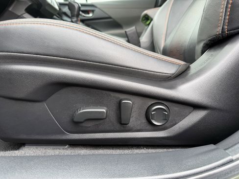 Used 2025 Subaru Crosstrek 2.5i Limited image 19