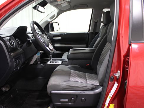 Used 2019 Toyota Tundra SR5 image 3