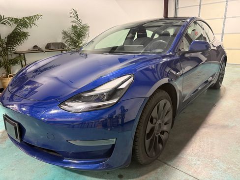 Used 2022 Tesla Model 3 Long Range image 3