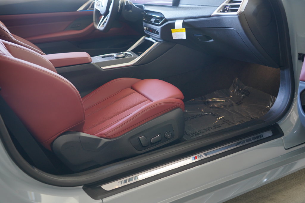 New 2026 BMW 440i xDrive Coupe w/ Premium Package AWD/4WD image 19