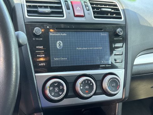 Used 2016 Subaru Crosstrek 2.0i Premium AWD/4WD image 29