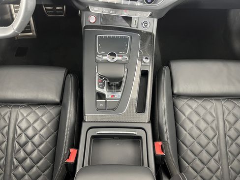 Used 2018 Audi SQ5 Prestige w/ Prestige Package image 16