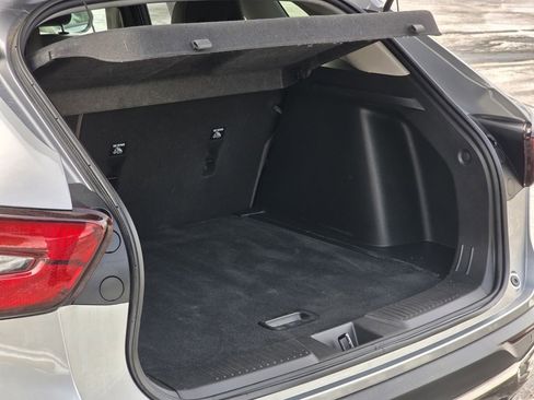 Used 2024 Chevrolet Trax ACTIV w/ Driver Confidence Package image 10