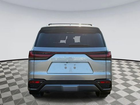 Used 2024 Lexus LX 600 4WD w/ Appearance Package image 3