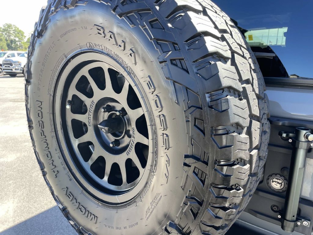Used 2021 Jeep Wrangler Unlimited Rubicon AWD/4WD image 21