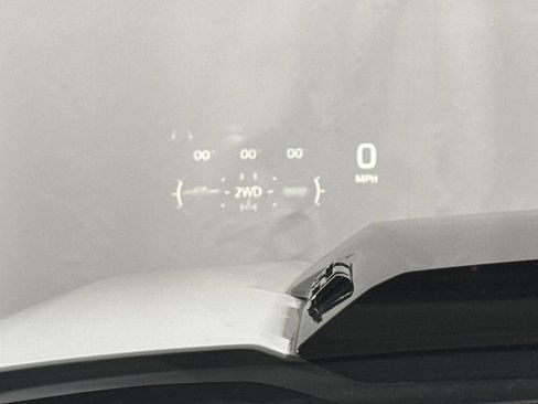 Used 2024 Chevrolet Silverado 1500 ZR2 w/ Technology Package image 34