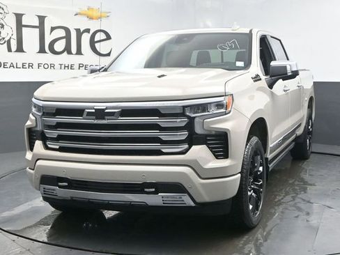 New 2026 Chevrolet Silverado 1500 High Country AWD/4WD image 7