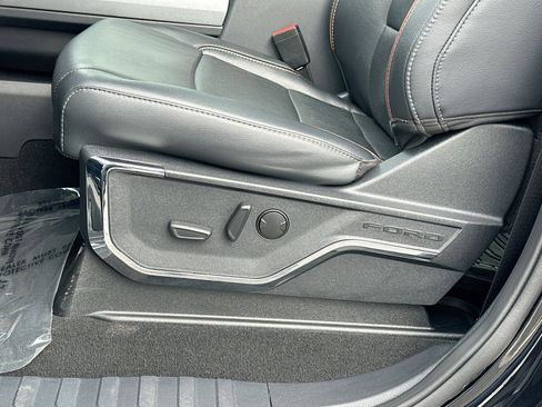 Used 2023 Ford F250 Lariat w/ Lariat Ultimate Package image 14