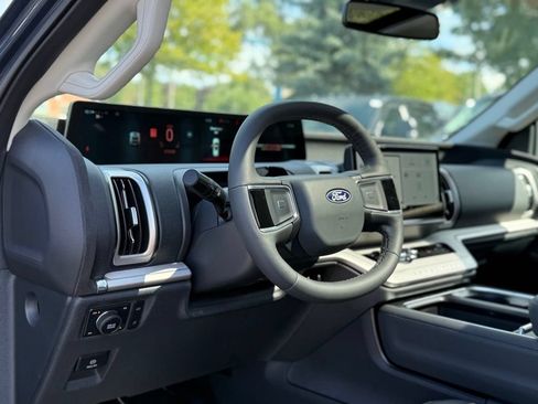 New 2027 Ford Expedition Active AWD/4WD image 13