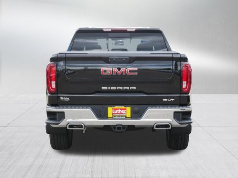 Used 2023 GMC Sierra 1500 SLT w/ SLT Premium Package AWD/4WD image 6