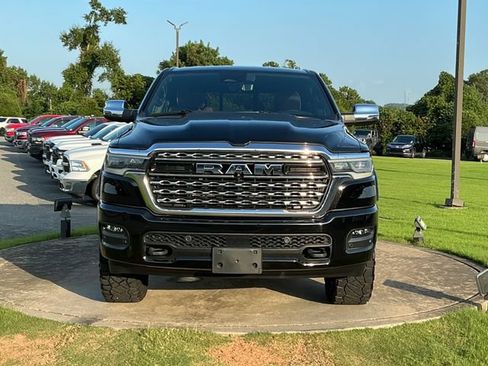 Used 2025 RAM 1500 Limited AWD/4WD image 2