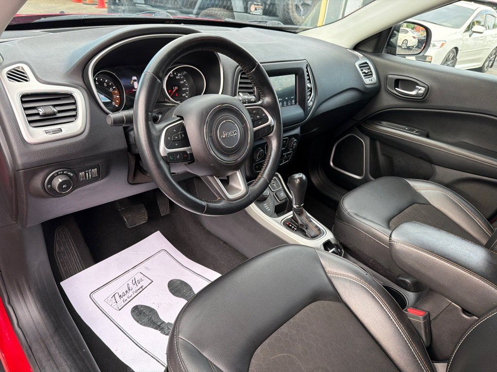 Used 2021 Jeep Compass Latitude w/ Convenience Group AWD/4WD image 19