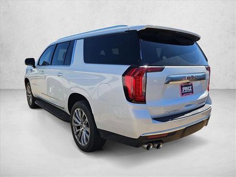 Used 2024 GMC Yukon XL Denali image 7