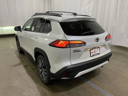 New 2026 Toyota Corolla Cross XLE w/ Convenience Package image 5