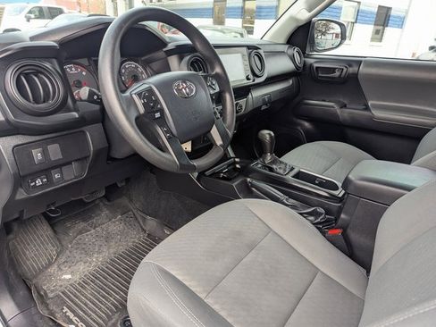 Used 2020 Toyota Tacoma 4x4 Double Cab image 25