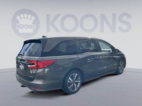 Used 2023 Honda Odyssey Touring image 7