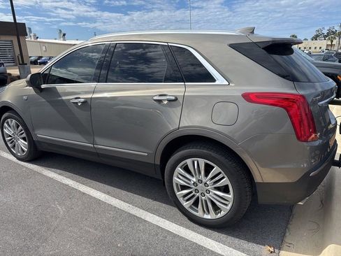 Used 2019 Cadillac XT5 Premium Luxury image 5
