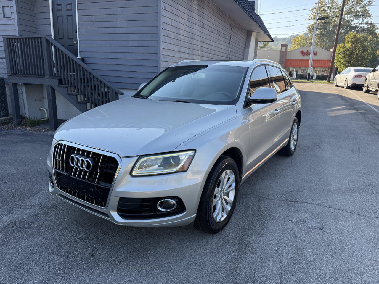 Used 2016 Audi Q5 2.0T Premium w/ Audi MMI Navigation Plus AWD/4WD image 9