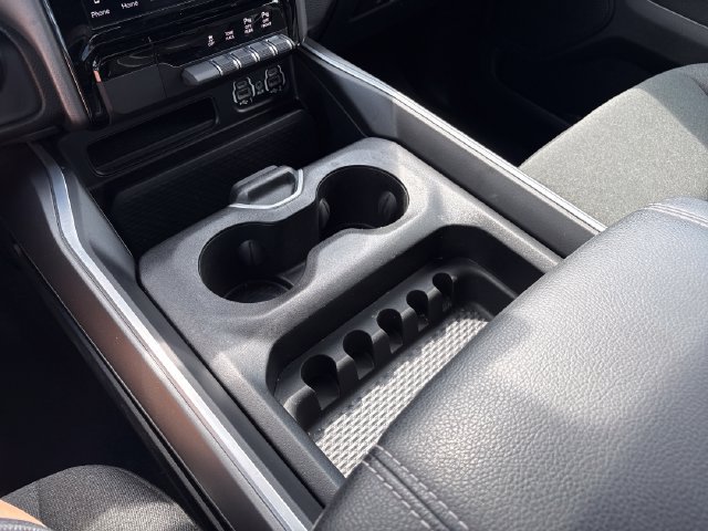 Used 2023 RAM 1500 Big Horn AWD/4WD image 18