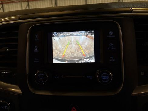 Used 2024 RAM 1500 Classic SLT image 20