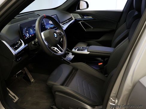 Used 2025 BMW X1 M35i w/ Premium Package image 11