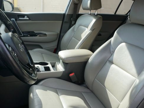 Used 2018 Kia Sportage EX w/ EX Premium Package image 28