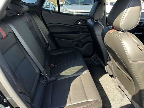 Used 2025 Chevrolet Trax RS w/ Driver Confidence Package image 21