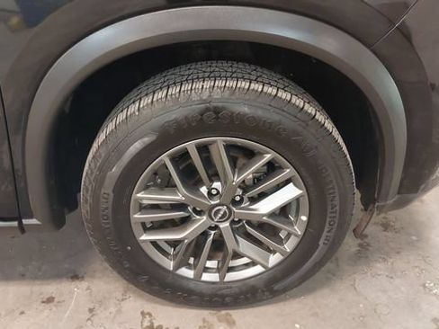 Used 2023 Nissan Rogue S AWD/4WD image 36