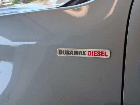 Used 2022 Chevrolet Colorado Z71 w/ Safety Package image 6