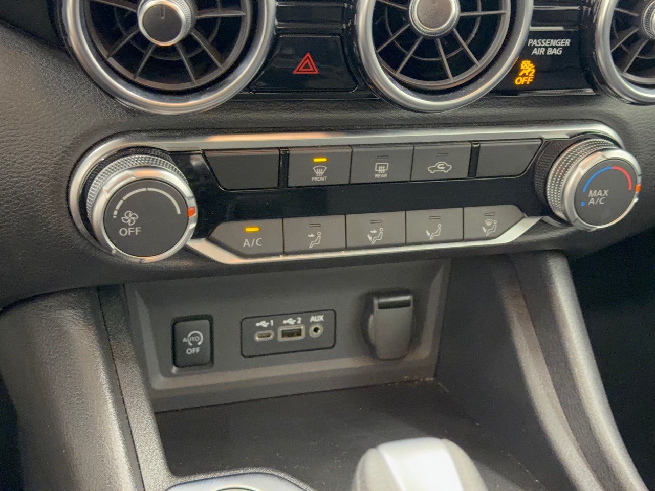 Used 2025 Nissan Sentra SV FWD image 22