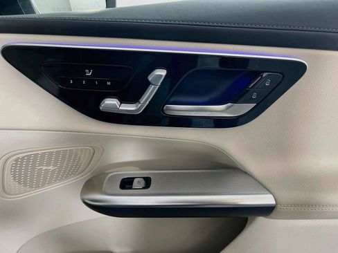 Certified 2024 Mercedes-Benz GLC 300 4MATIC image 31