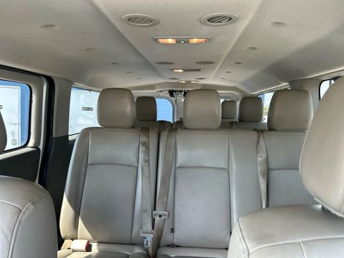 Used 2017 Nissan NV 3500 SL image 26