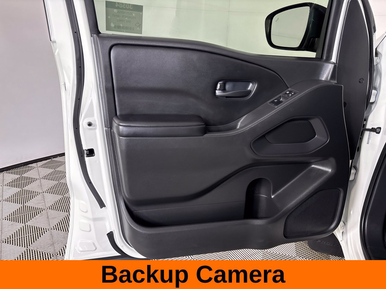 Used 2025 Nissan Frontier S w/ S Utility Package AWD/4WD image 10
