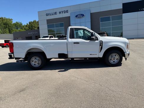 Used 2024 Ford F350 XL w/ XL Driver Assist Package RWD image 30