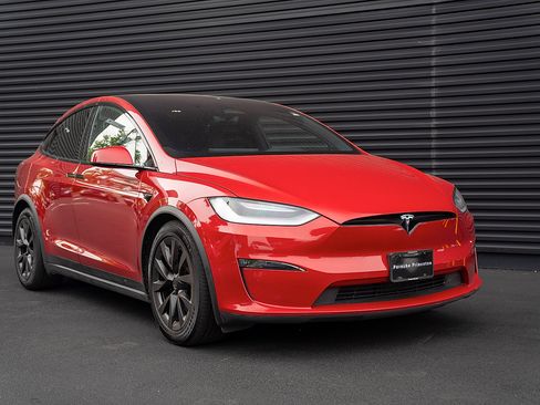 Used 2023 Tesla Model X AWD/4WD image 26