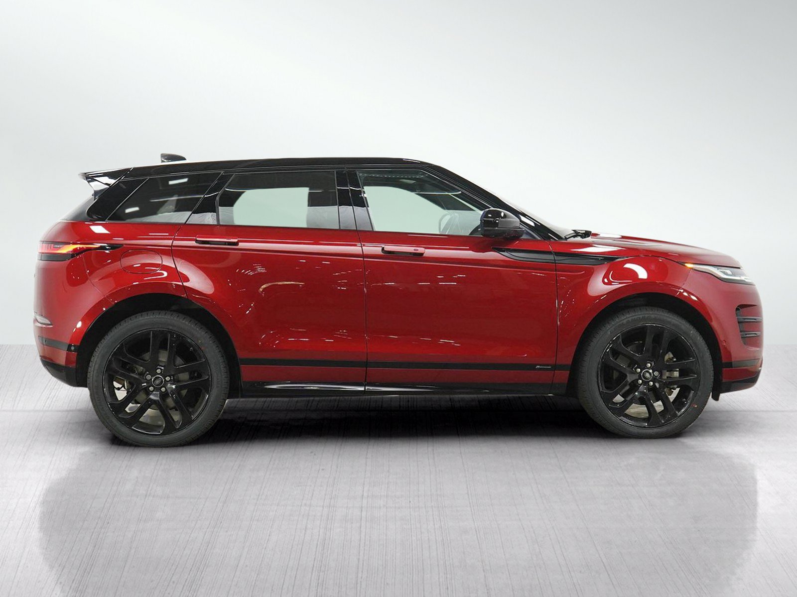 Used 2020 Land Rover Range Rover Evoque R-Dynamic SE AWD/4WD image 6