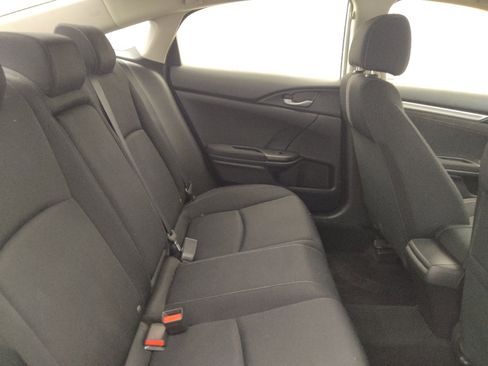 Used 2018 Honda Civic EX-T image 19