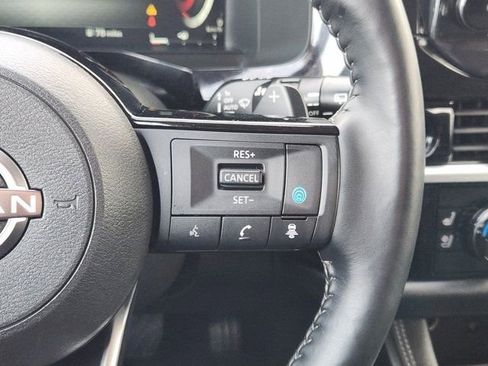 Used 2024 Nissan Pathfinder Platinum w/ Cargo Package image 30