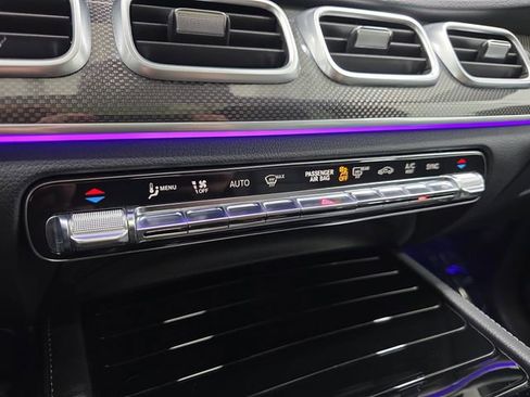 Used 2023 Mercedes-Benz GLE 350 4MATIC w/ AMG Line Exterior image 23