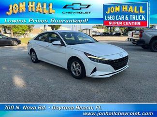 Used 2021 Hyundai Elantra SE video 1
