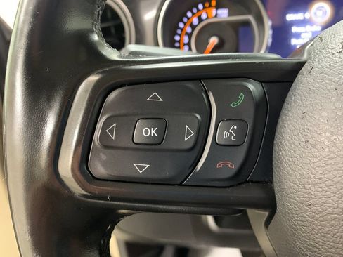 Used 2022 Jeep Gladiator Sport AWD/4WD image 11