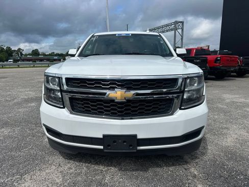 Used 2018 Chevrolet Suburban LT RWD image 8
