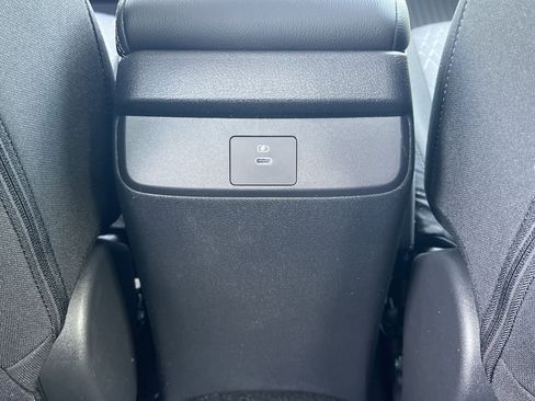 New 2026 Nissan Sentra SV FWD image 18