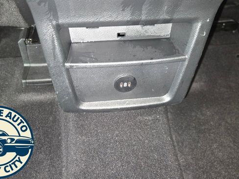 Used 2023 Ford Edge SEL image 27