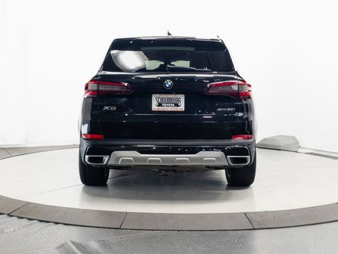 Used 2021 BMW X5 xDrive40i w/ Premium Package 3 AWD/4WD image 10
