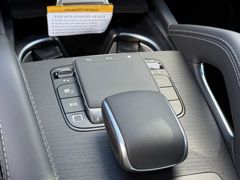 New 2026 Mercedes-Benz GLE 53 AMG 4MATIC image 24