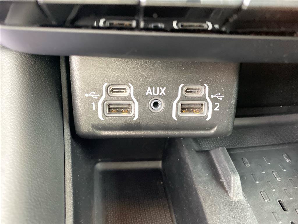 Used 2025 Dodge Durango GT AWD/4WD image 16