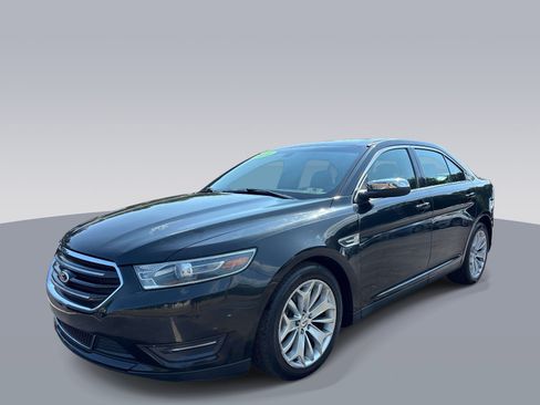 Used 2014 Ford Taurus Limited FWD image 7
