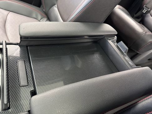 Certified 2025 Toyota Sienna XSE image 31